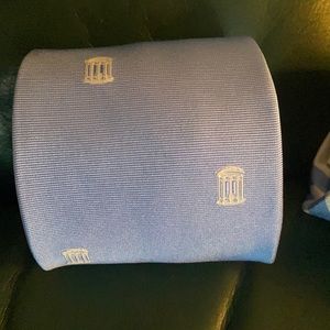 Julian’s TrueBlues - UNC Old Well University Necktie